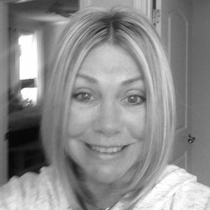 Meet your Posher, Deborah